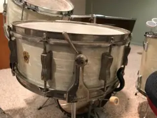 Help with value of my Ludwig Set