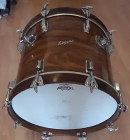 Rogers 18&quot; Bass drum. Legit? I need your thoughts Roger experts!!