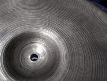 Dating Vintage Ziljidan hi-hats