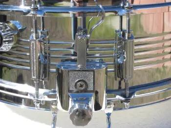 Snare drum unknown brand?