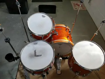 MIJ &quot;Tower&quot; with &quot;error&quot; rack tom
