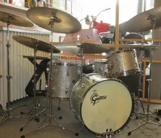 I need info on this Ludwig Stand please.