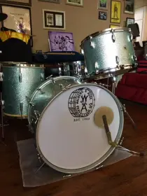 Finally pulled the trigger: 60's Walberg &amp; Auge kit