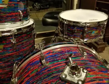 Gigging with Psychedelic Red Ludwigs