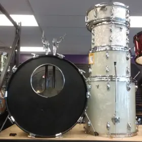 Good deal on a Slingerland in St. Louis Area