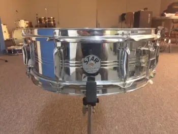 Old Star brand snare