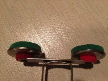 Slingerland Muffler Red and Green Felt