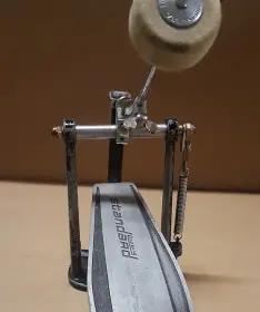 Is this a Ludwig Standard pedal?