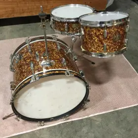 Rogers Eagle Badge Drums