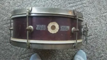 Vintage kent snare drum