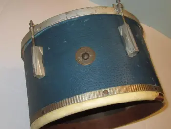 Help Gretsch guys! Gretsch tack bottom snare