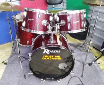 Rogers Red Onyx Drums Complete