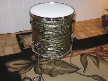 1966 Ludwig 16” X 16” Floor Tom in Black Oyster Pearl