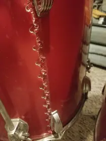 Strange seams