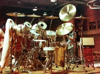 Fibes Drums