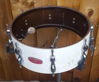 WTB: John Grey 60's era Snare Throw Off