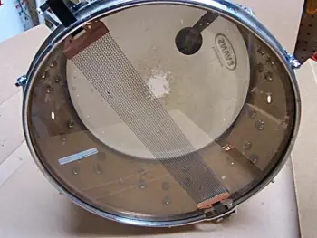 Strange Slingerland snare.