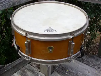 For Sale: Ludwig Trans Badge Snare
