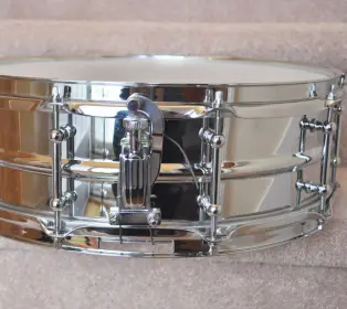 Ludwig 15&quot; Supralite with Puresound snares $150 shipped