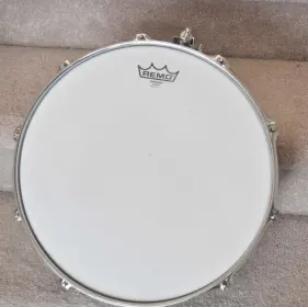 Ludwig 15&quot; Supralite with Puresound snares $150 shipped