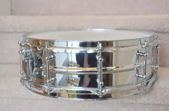 Ludwig 15&quot; Supralite with Puresound snares $150 shipped