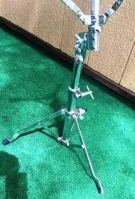Ludwig '70s Atlas snare drum stand