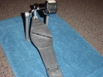 This is the Display Your Vintage Bass Pedal Thread