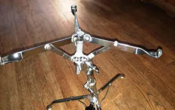 Ludwig Atlas snare stand, later tube leg /swivel feet version