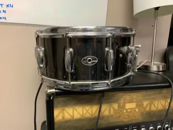 Slingerland.Black Chrome Over Wood Snare Drum