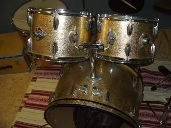 Vintage drums!