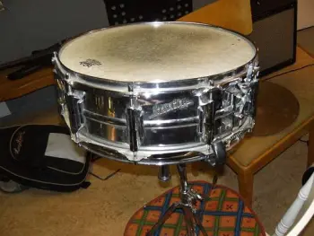 Vintage drums!