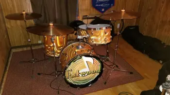 This is the Display Your Slingerland Drums Thread