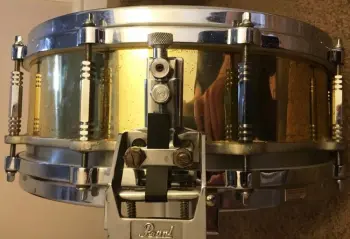 Vintage Pearl Free Floating Brass Snare Drum..Help.