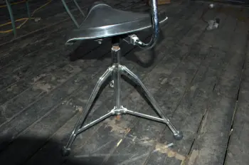Drum Throne Identification