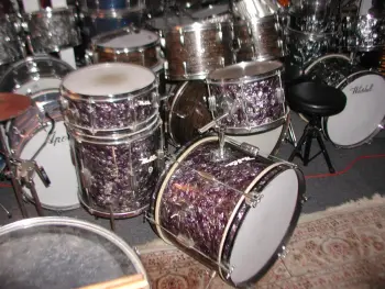 1960s MIJ Purple / Black Diamond Pearl
