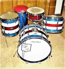 Ludwig 1976 Red-Silver-Blue kit on eBay