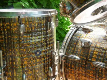 1960s MIJ Purple / Black Diamond Pearl