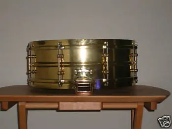 Tommy Aldridge's vintage Ludwig snare!