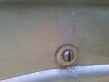 Is this a Leedy Reliance snare drum?