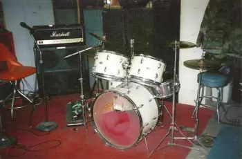 Sling set 70s ID potential buy for Dean