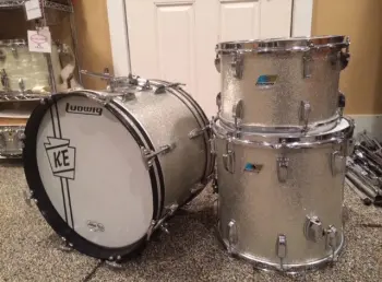 Vintage Ludwig 3-ply, 12x18 Bop!