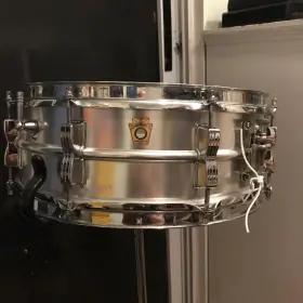 Why so many of us like the Acrolite snare drums