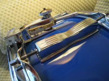 Ludwig Snare Drum L 472 Rock/Concert 14X6.5 Blue Cortex P87 Wire Strainer 1980s