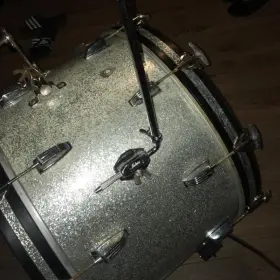 60's Ludwig Kits - sequential serial numbers?