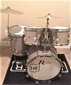 Rogers Top Hat Drum Set