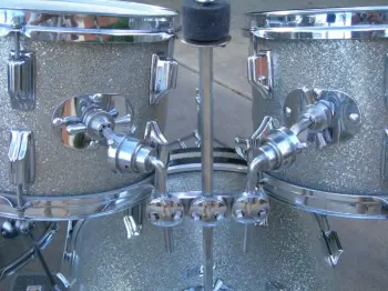 Rogers Top Hat Drum Set