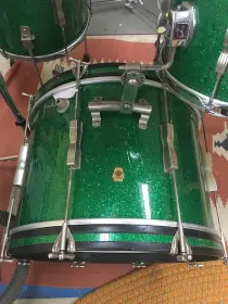 1959 Ludwig (Transition Badges) Kit &amp; Ludwig B/O early 70s Super Sensitve