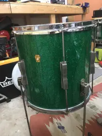 1959 Ludwig (Transition Badges) Kit &amp; Ludwig B/O early 70s Super Sensitve