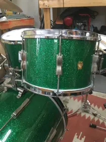 1959 Ludwig (Transition Badges) Kit &amp; Ludwig B/O early 70s Super Sensitve