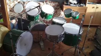 Soviet/Russian drums???